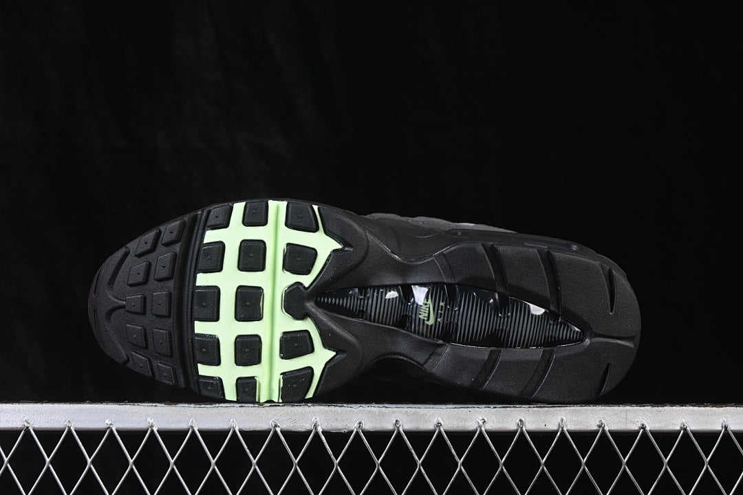 Nike Air Max 95 "Vapor Green"