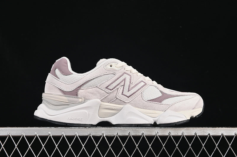NB 9060  "Grey Ice Wine"