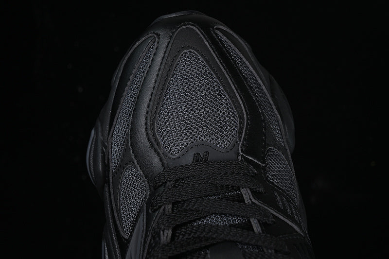 NB 9060 "Black Cat"