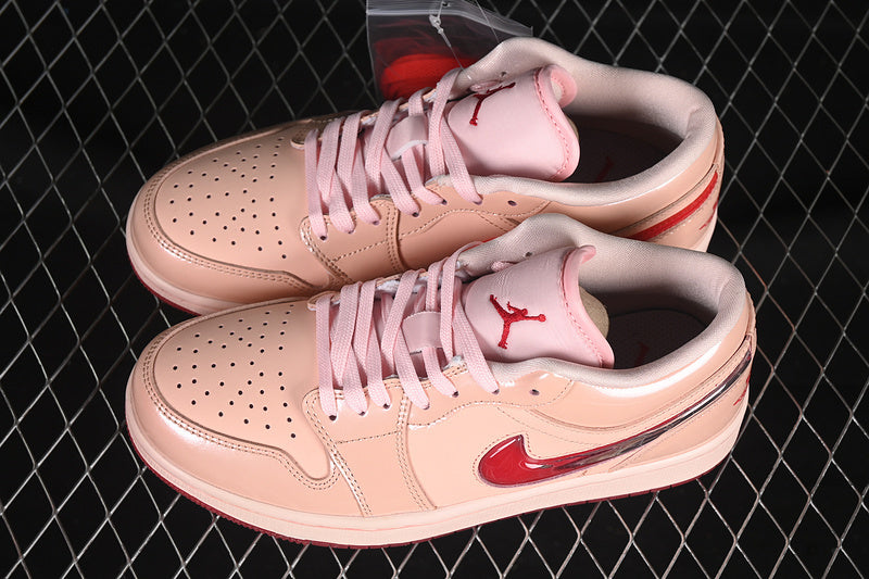 Air Jordan 1 Retro Low  "Valentine's Day"