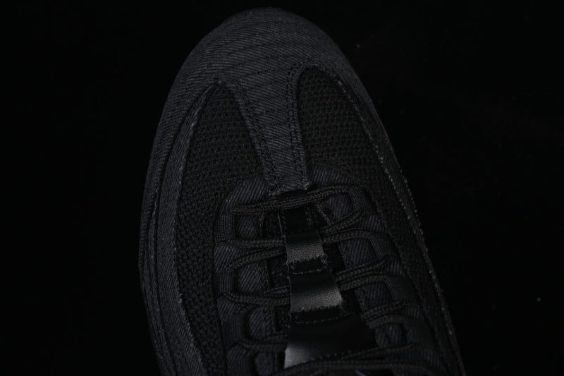 Nike Air Max 95 x Levi's "Black Anthracite"