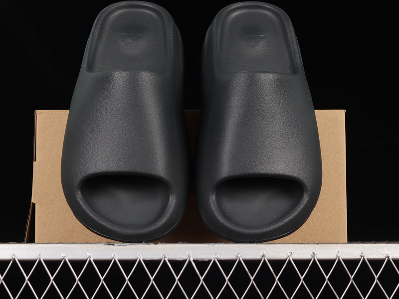 Adidas Yeezy Slide "Onyx"