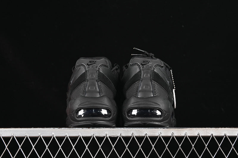 Nike Air Max 95 "Essential Black"