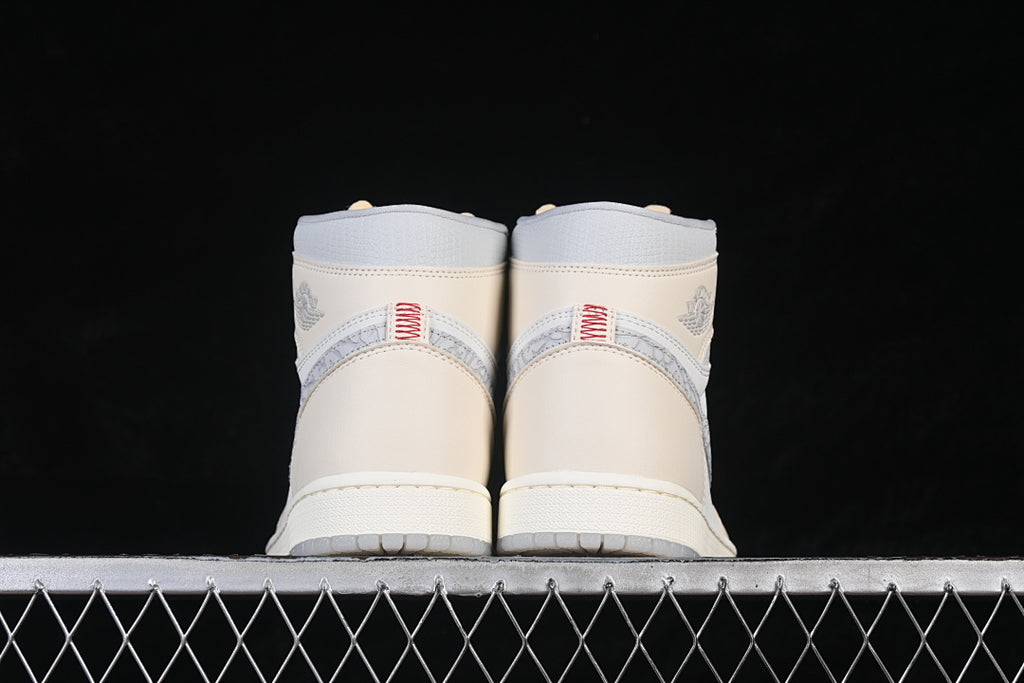 Air Jordan 1 Retro High " Sail and Pale Ivory"