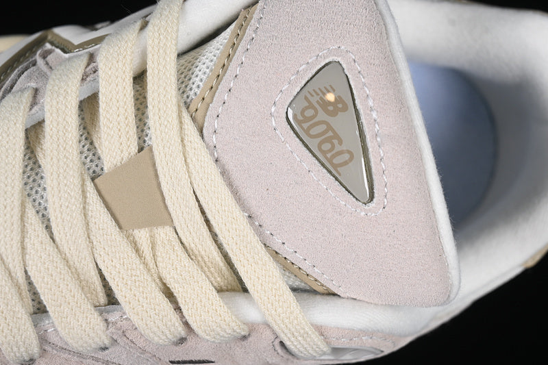 NB 9060 "Quartz"