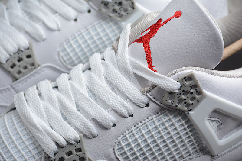 Air Jordan 4 Retro "White Oreo"