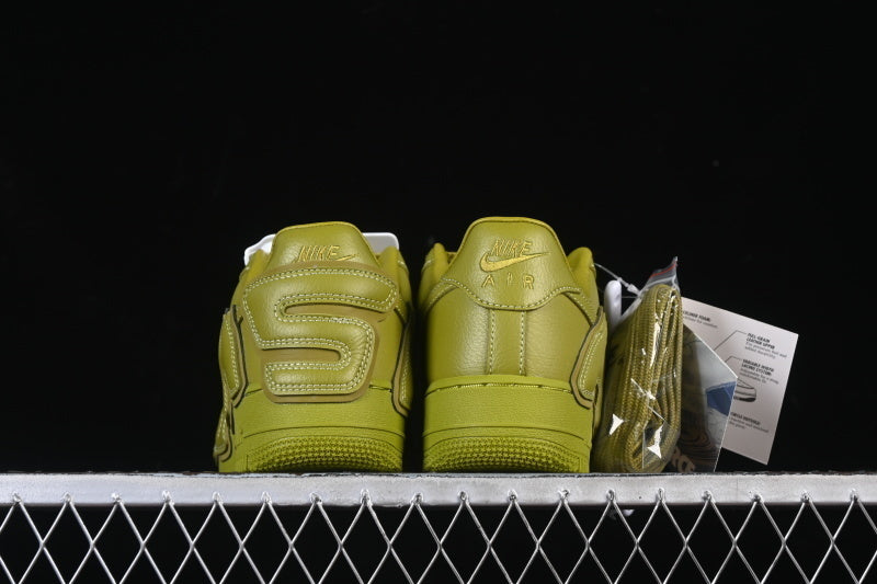 Nike Air Force 1 Cactus Plant Flea Market en color "Moss"