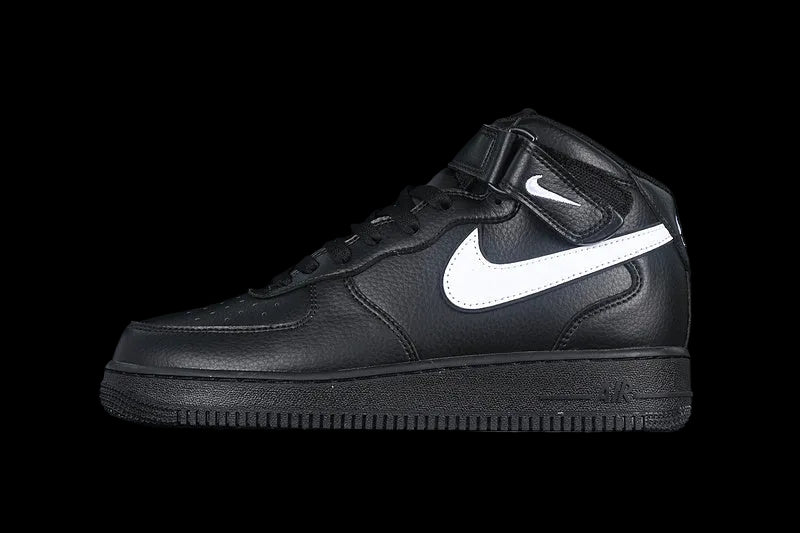 Nike Air Force 1 Mid "All Black/White"