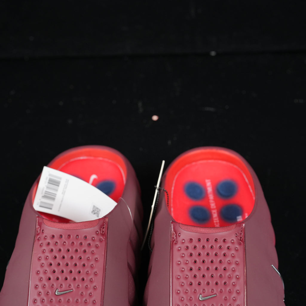 Nike Mind 001 "Team Red University Red Hombre"