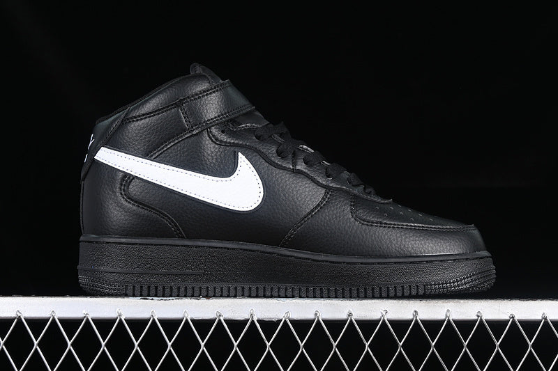 Nike Air Force 1 Mid "All Black/White"