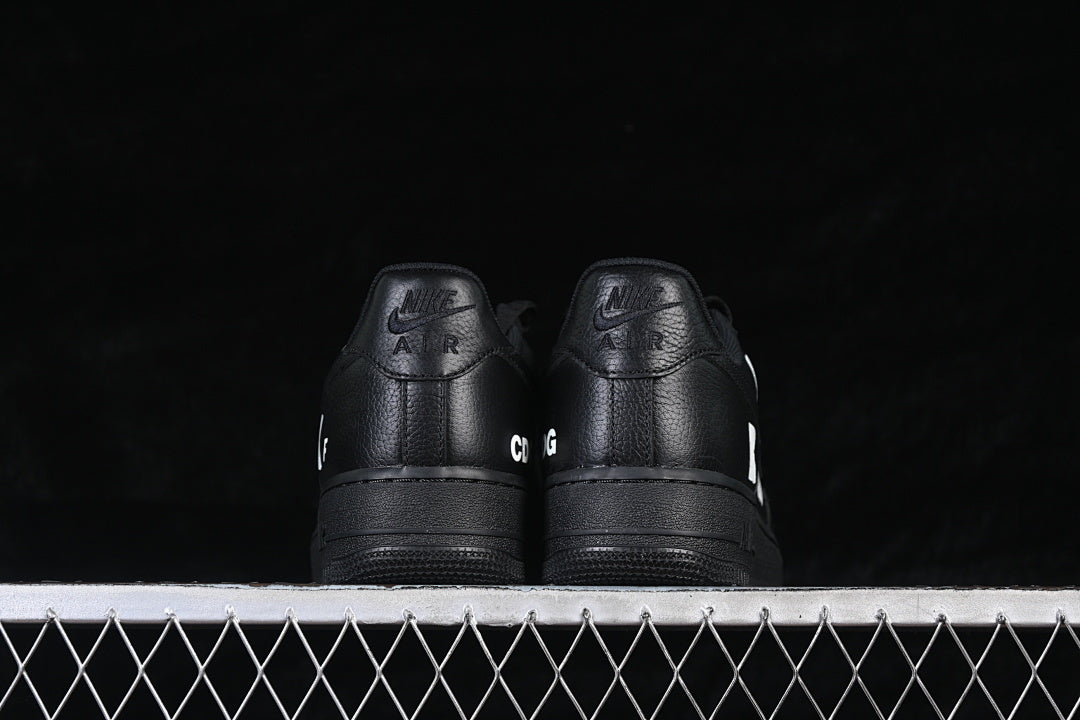 Nike Air Force 1 X Comme Des Garçons "All Black"