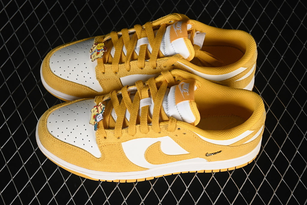 Nike SB Dunk Low "Dark Sulfur"