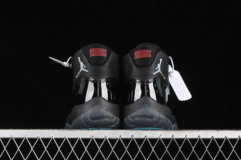 Air Jordan 11 Retro "Black"