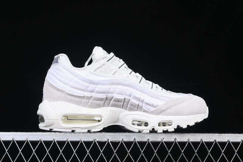 Nike Air Max 95 x Comme Des Garçons "Triple White"