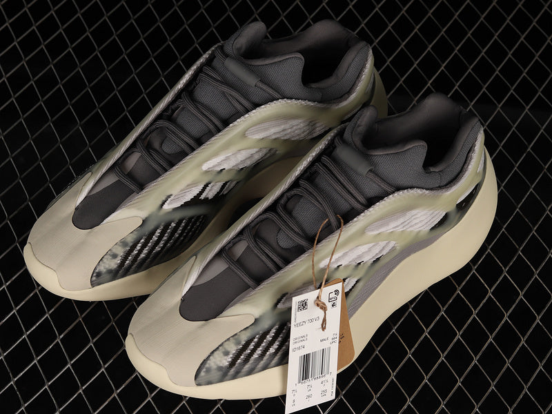 Adidas Yeezy Boost 700 V3 "Fade Salt"