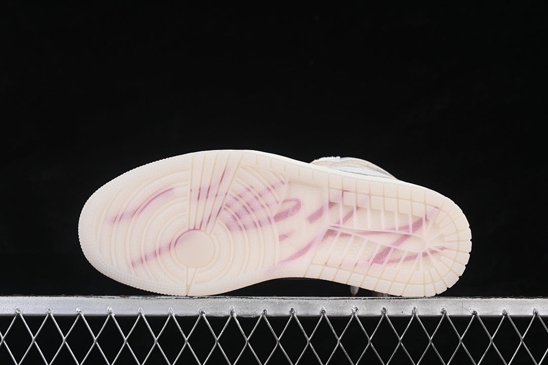 Air Jordan 1 Retro High " Sail and Pale Ivory"