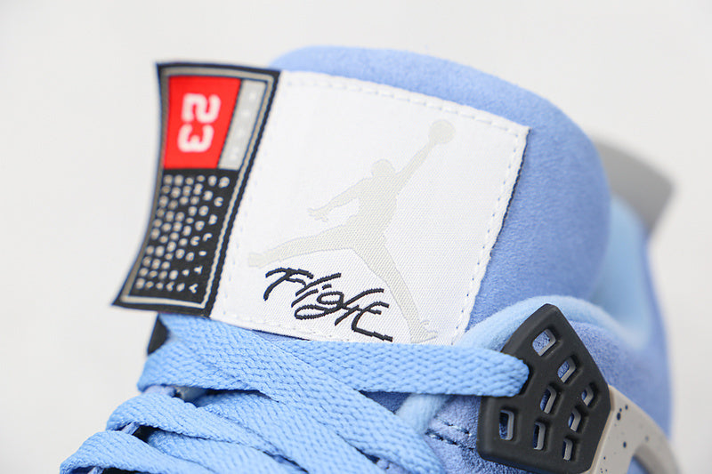 Air Jordan 4 Retro "University Blue"