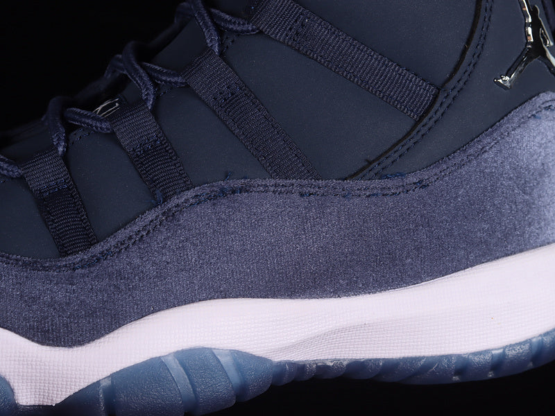 Air Jordan 11 Retro "Midnight Navy"