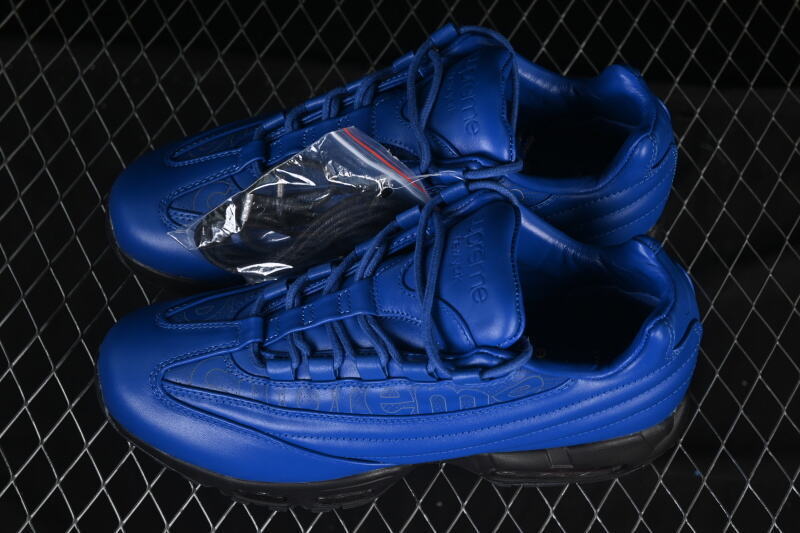 Nike Air Max 95 x Supreme "Lux Pack Hyper Cobalt"