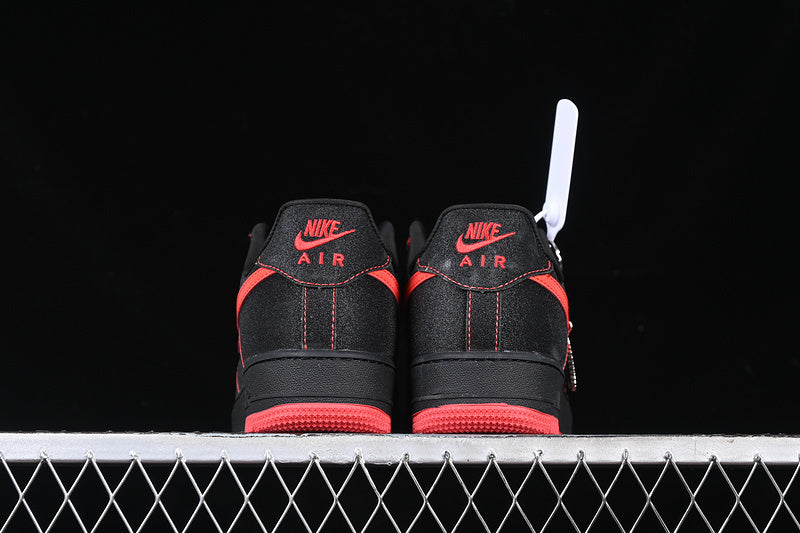 Nike Air Force 1 '07 LV8 "Black/Red"